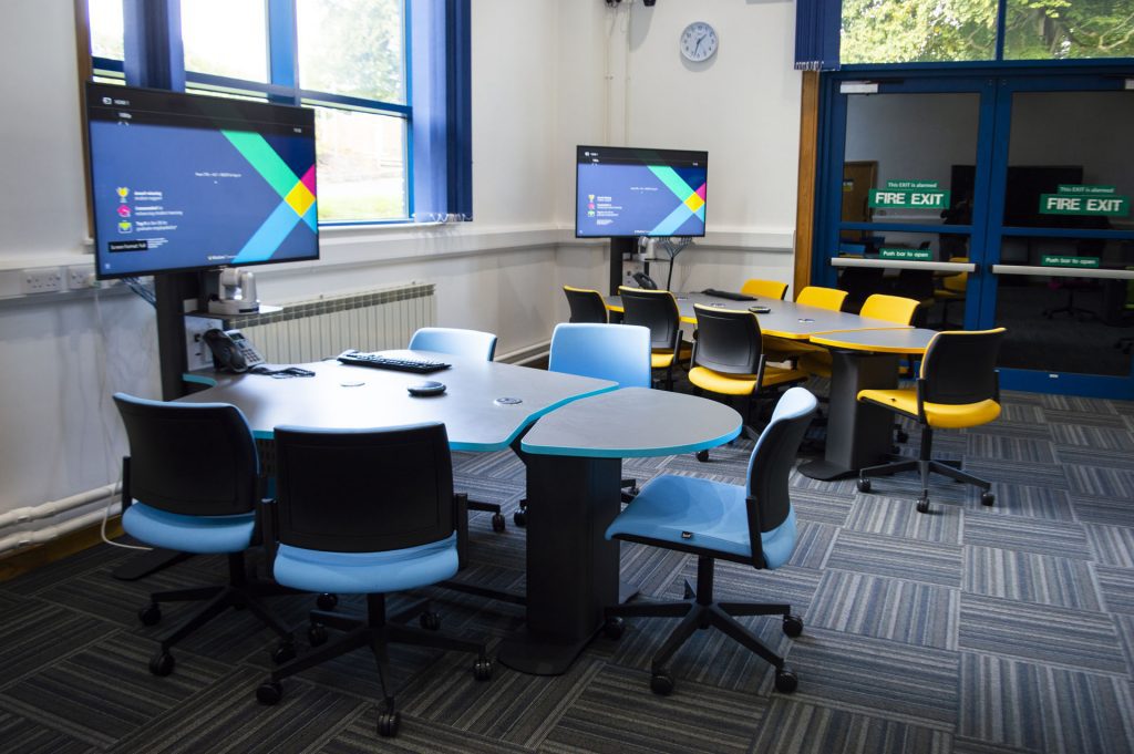 customise audio visual lecterns